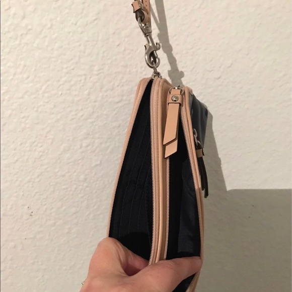 Coach Wallet - Picture 5 of 6